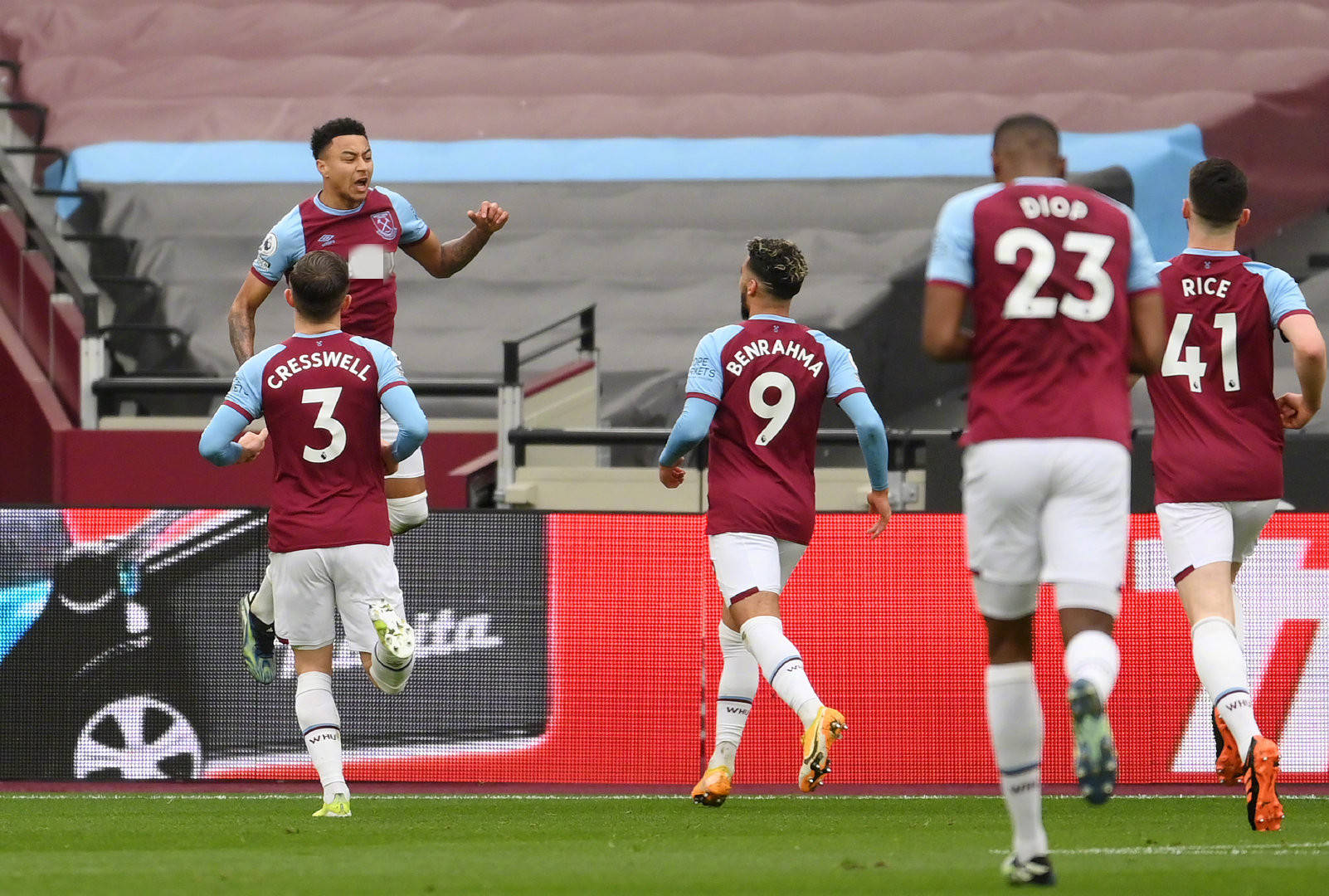 从一个追逐 从一个追逐